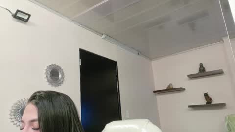 Maeve  online show from 11-01-25, 11:23