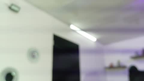 Maeve  online show from 04-23-26, 10:36