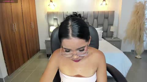 alana  online show from 07-06-26, 07:05