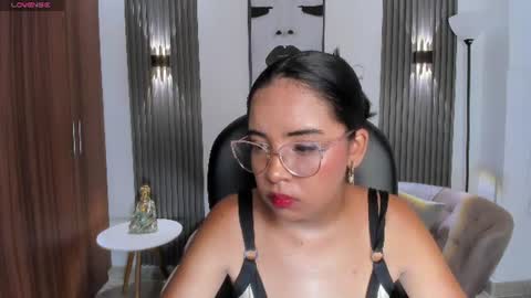 alana  online show from 07-15-26, 07:19