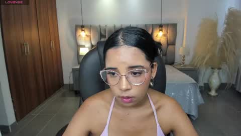 alana  online show from 07-21-26, 08:00