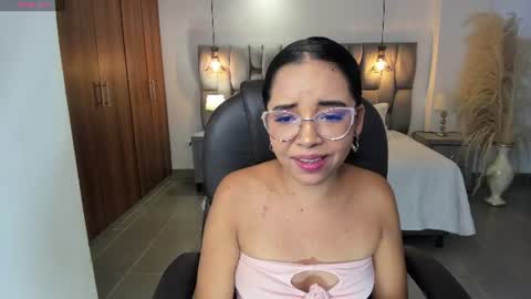 alana  online show from 07-27-26, 06:59