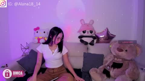 Snapshot of alana_pherson chatting on 09-28-25, 01:33 alana_pherson online show from 09-28-25, 01:33