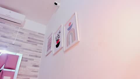 Alana online show from 12-18-24, 06:57