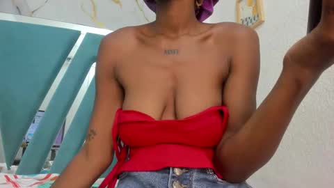 Alana online show from 09-21-25, 06:09