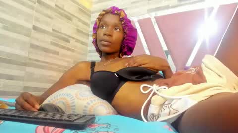 Alana online show from 10-03-25, 06:49