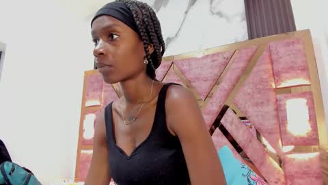 Alana online show from 10-12-25, 04:50