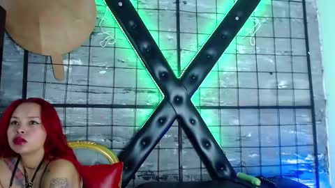 Snapshot of alana_roth chatting on 01-25-25, 12:26 ALANA ROTH online show from 01-25-25, 12:26