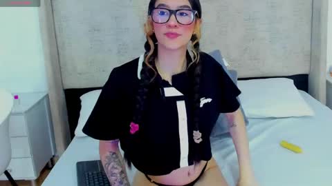 Alana Vera  online show from 06-04-26, 07:20