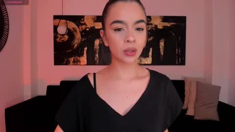 Alana online show from 10-25-25, 12:23