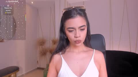 Alana online show from 12-15-25, 12:20