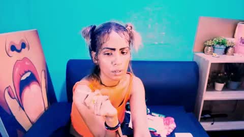 alanadelray online show from 02-21-25, 08:40