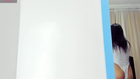 Snapshot of alanalove19 chatting on 01-08-25, 04:23 Alana online show from 01-08-25, 04:23