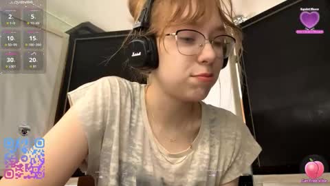 Snapshot of alanehadaller chatting on 09-26-25, 08:29 Stella online show from 09-26-25, 08:29