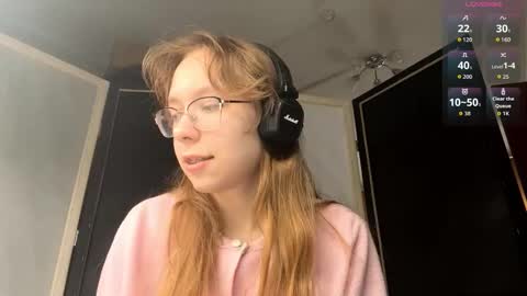 Snapshot of alanehadaller chatting on 10-31-25, 08:04 Stella online show from 10-31-25, 08:04