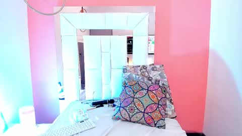 Ana online show from 03-07-25, 10:43