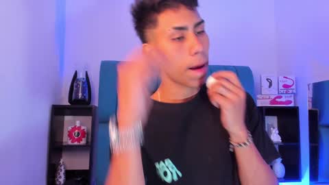 alannaughty_ online show from 12-19-24, 08:23