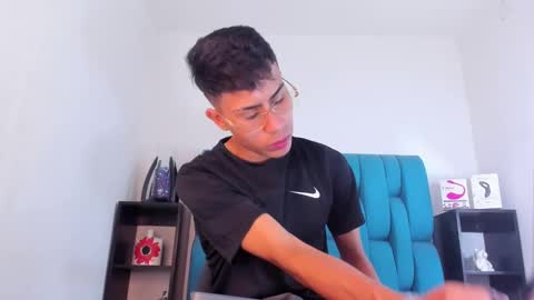 alannaughty_ online show from 01-19-25, 02:06