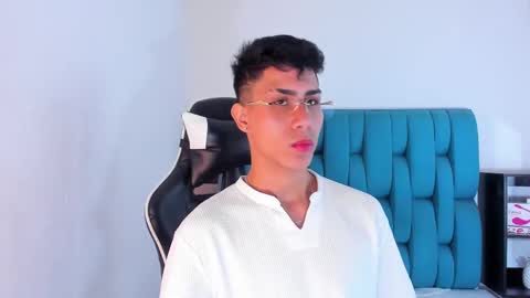 alannaughty_ online show from 02-12-25, 04:01