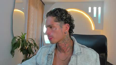 alan online show from 01-23-25, 01:13