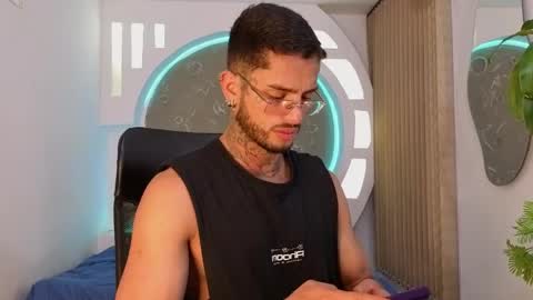 alan online show from 04-27-26, 02:04