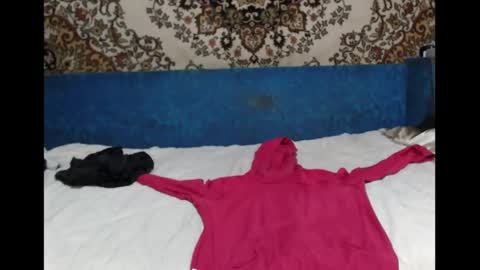 Snapshot of alanstrongs chatting on 02-02-25, 10:28 AlanStrongs online show from 02-02-25, 10:28