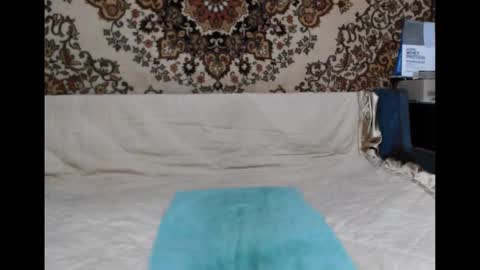 Snapshot of alanstrongs chatting on 12-17-25, 08:09 AlanStrongs online show from 12-17-25, 08:09