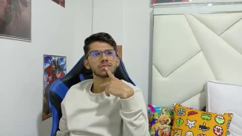 alanvilla_lobo online show from 10-08-25, 12:58