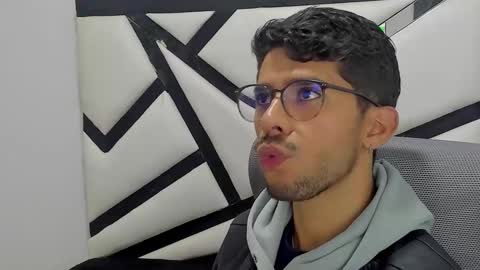 alanvilla_lobo online show from 10-13-25, 07:14