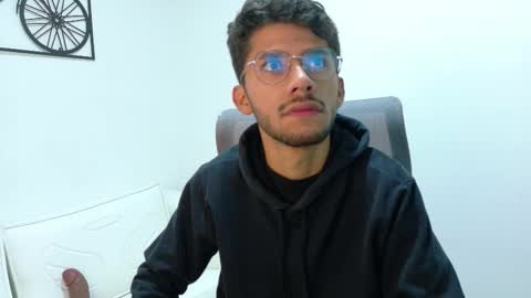 alanvilla_lobo online show from 10-18-25, 12:28