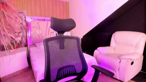 Alaska online show from 03-30-26, 04:02