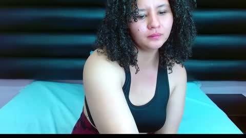 AlaSmith  online show from 12-19-24, 02:34