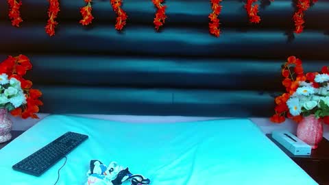 AlaSmith  online show from 02-05-25, 02:19