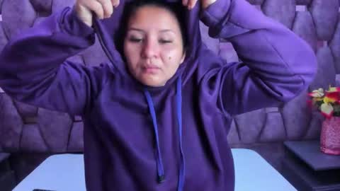 AlaSmith  online show from 10-19-25, 02:23