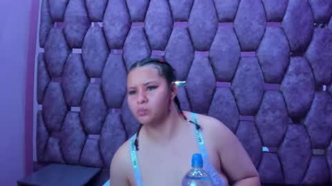 AlaSmith  online show from 11-11-25, 02:44