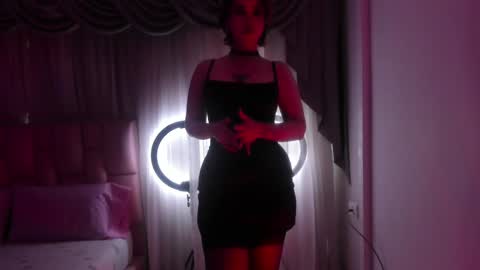 albaandthayron online show from 01-21-25, 12:07