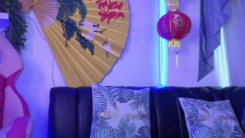 albaandthayron online show from 04-21-26, 12:00