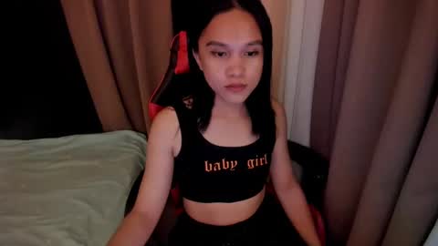 Snapshot of albedoxx chatting on 02-27-25, 07:01 Albedo online show from 02-27-25, 07:01