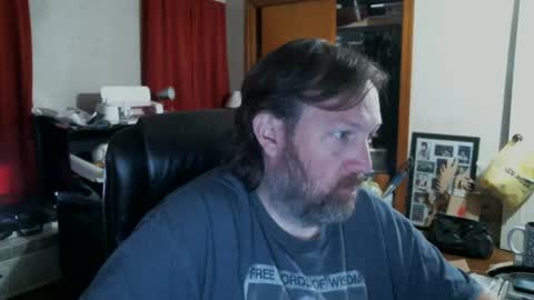 Alberik online show from 10-26-25, 02:23