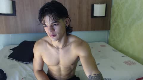 Snapshot of albertbernal69 chatting on 03-03-25, 06:15 Albert online show from 03-03-25, 06:15