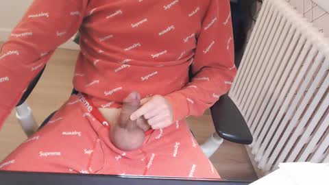 albertom78 online show from 02-17-25, 04:09