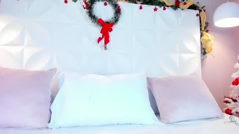 Snapshot of ale23_ chatting on 12-02-24, 11:29 Ale  online show from 12-02-24, 11:29