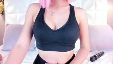 Snapshot of ale23_ chatting on 12-16-24, 11:28 Ale  online show from 12-16-24, 11:28