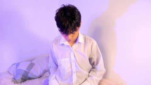 Snapshot of ale_aurarashii chatting on 06-05-26, 05:36 Ale aurarashii online show from 06-05-26, 05:36
