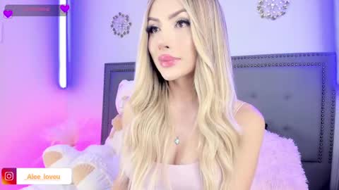 ALE LOVE online show from 09-30-25, 12:37