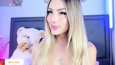 ALE LOVE online show from 10-18-25, 02:14