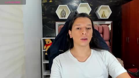 ale_noah_xxx online show from 09-13-25, 10:31