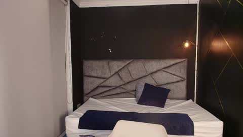 ALEC ANDREWS online show from 09-18-25, 08:00