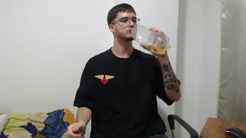 aleex_miller online show from 10-05-25, 09:40