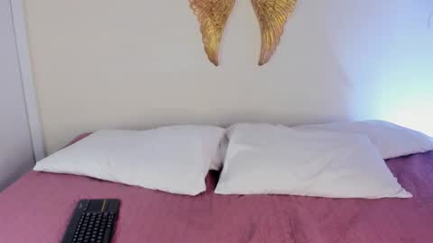 Snapshot of aleexiiaa chatting on 09-12-25, 12:05 aleexiiaa online show from 09-12-25, 12:05